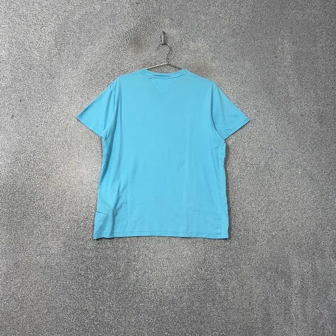 타미힐피거 로고 브이넥 라이트 블루 반팔 티 M 상품이미지2