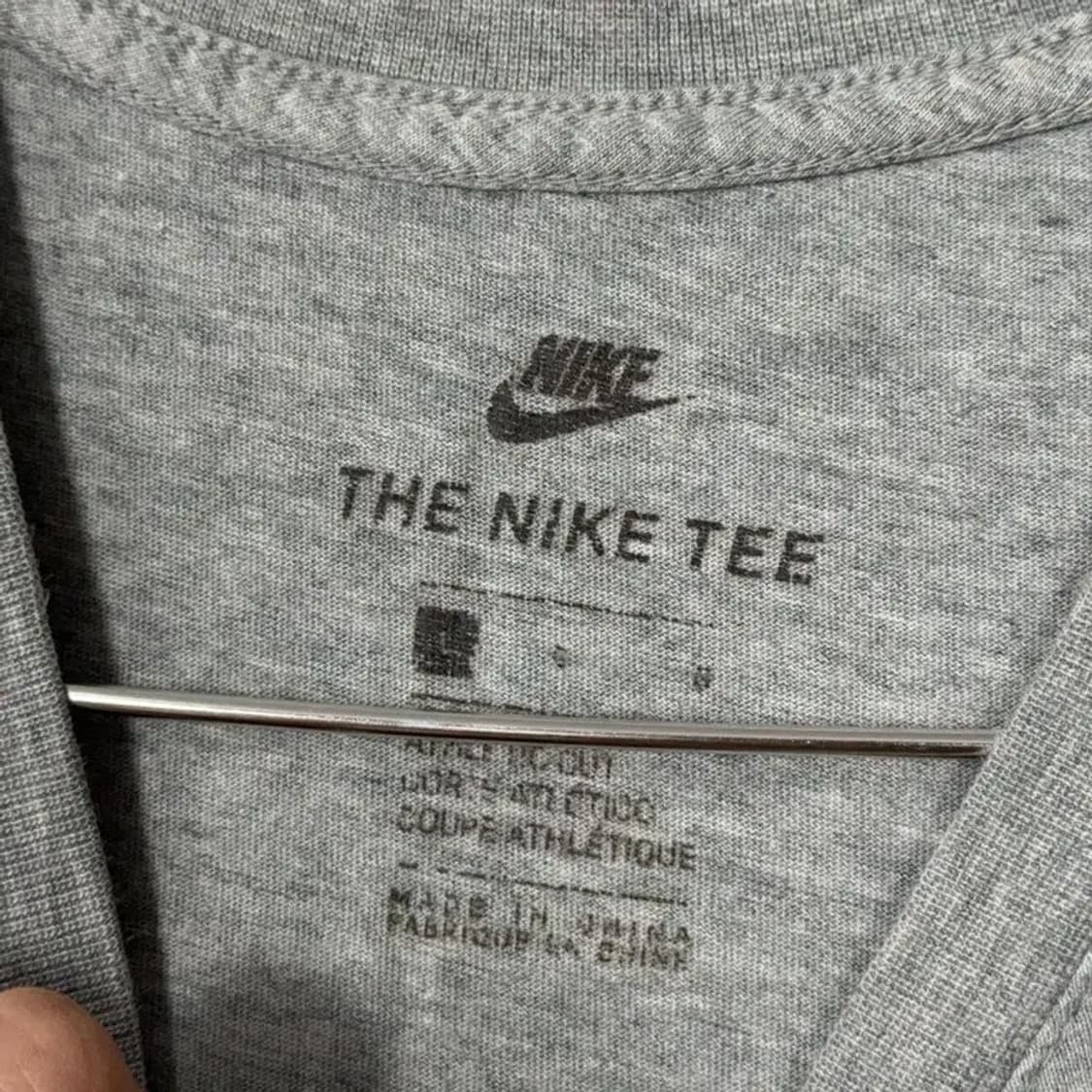 나이키 스우시 프린팅 라이트 그레이 반팔 티 S 상품이미지3