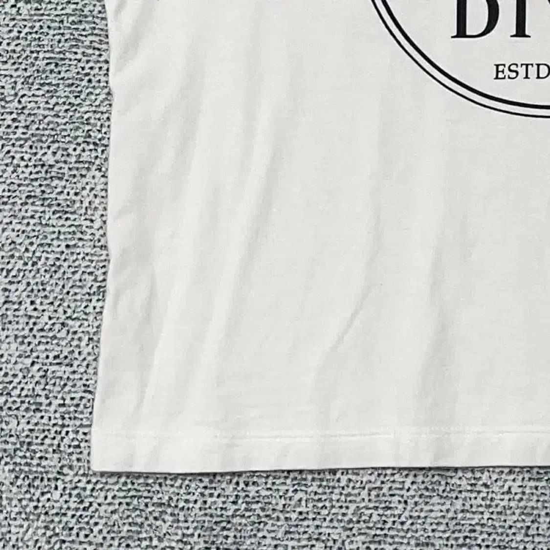 에잇세컨즈 캐주얼 프린팅 화이트 반팔 티 S 상품이미지3