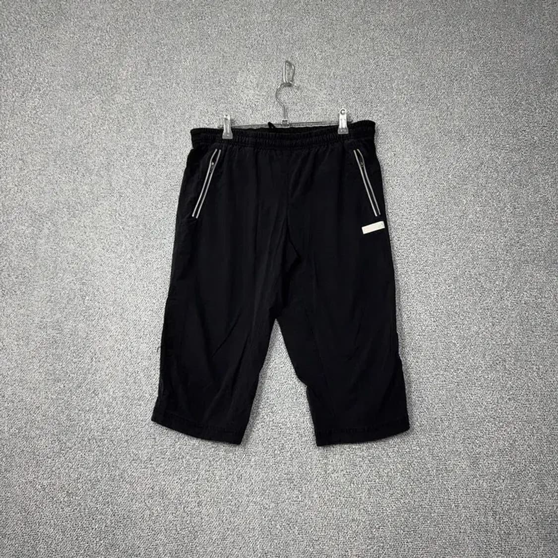 아디다스 블랙 로고 기능성 반바지 95 상품이미지1