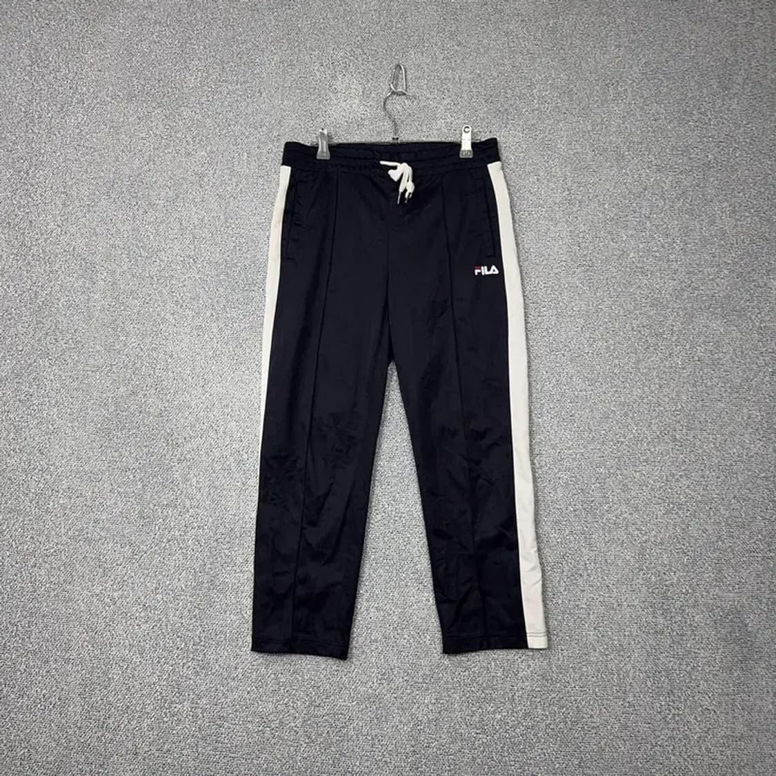 휠라 네이비 로고 기능성 트레이닝 팬츠 M 상품이미지1