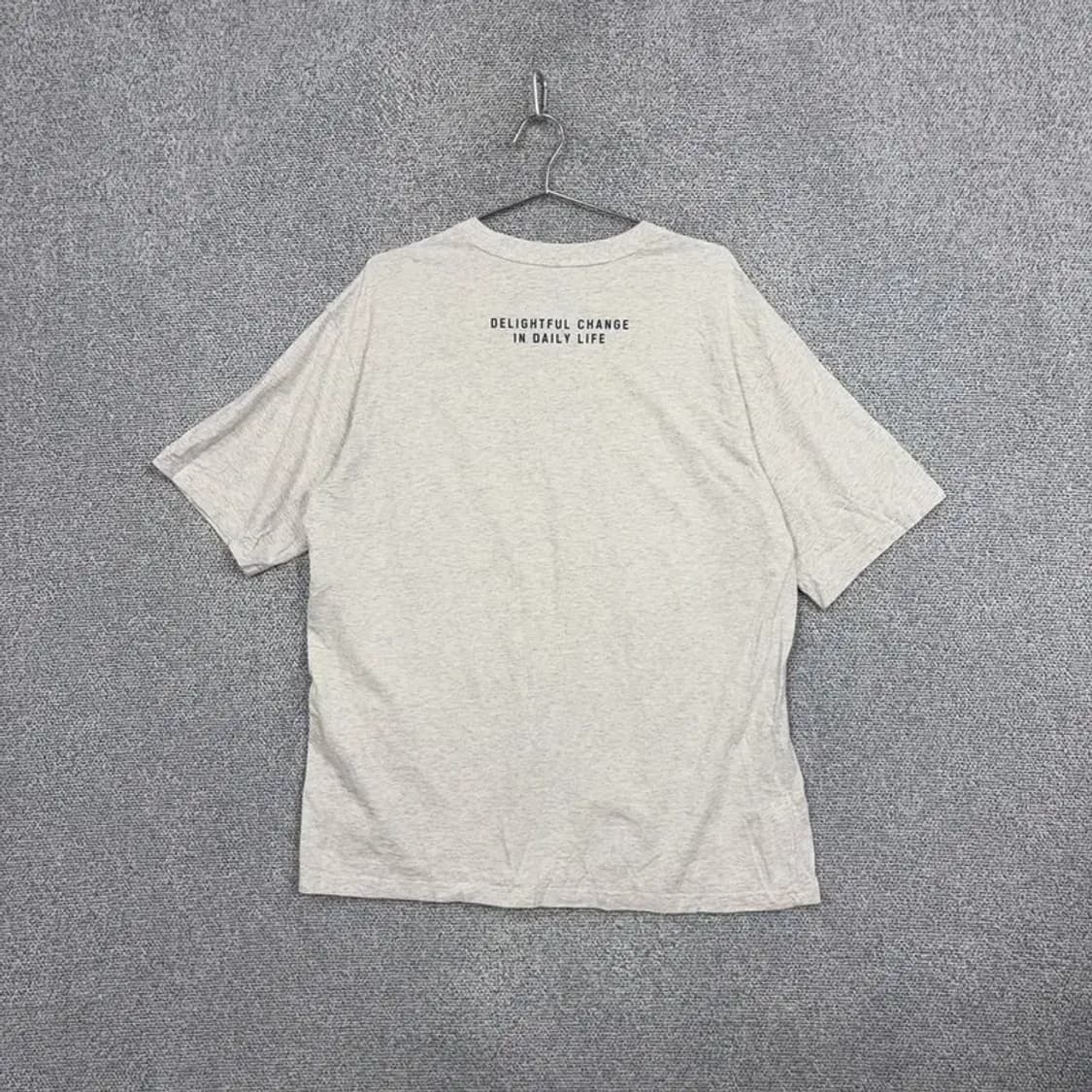 코오롱 프린팅 라이트 그레이 반팔 티 110 상품이미지2