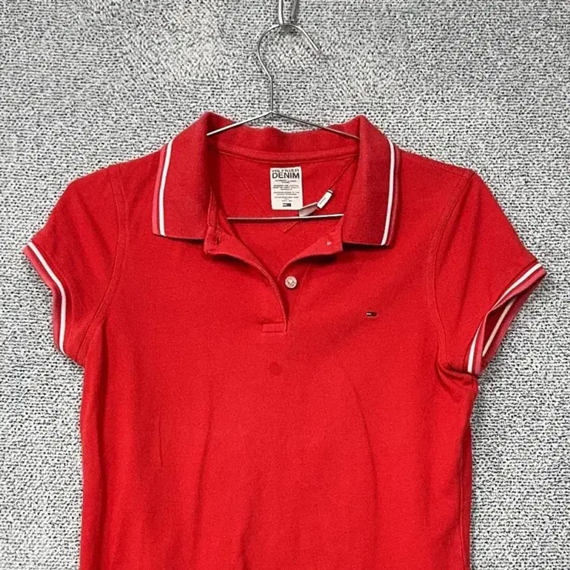 타미힐피거 레드 스키니핏 반팔 카라티 MEDIUM 상품이미지3