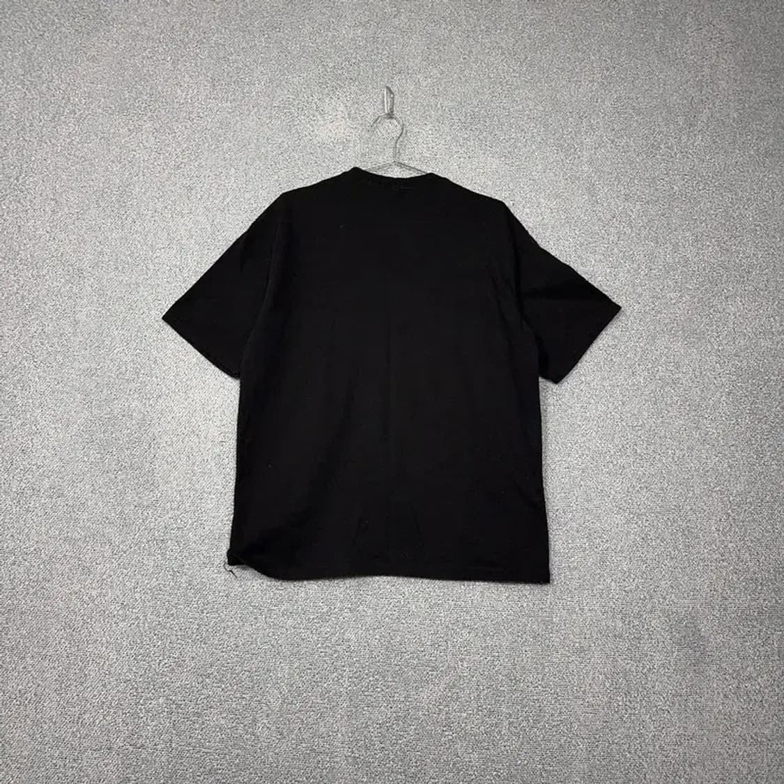 무아무아 스펠 프린팅 블랙 반팔 티 F 상품이미지2