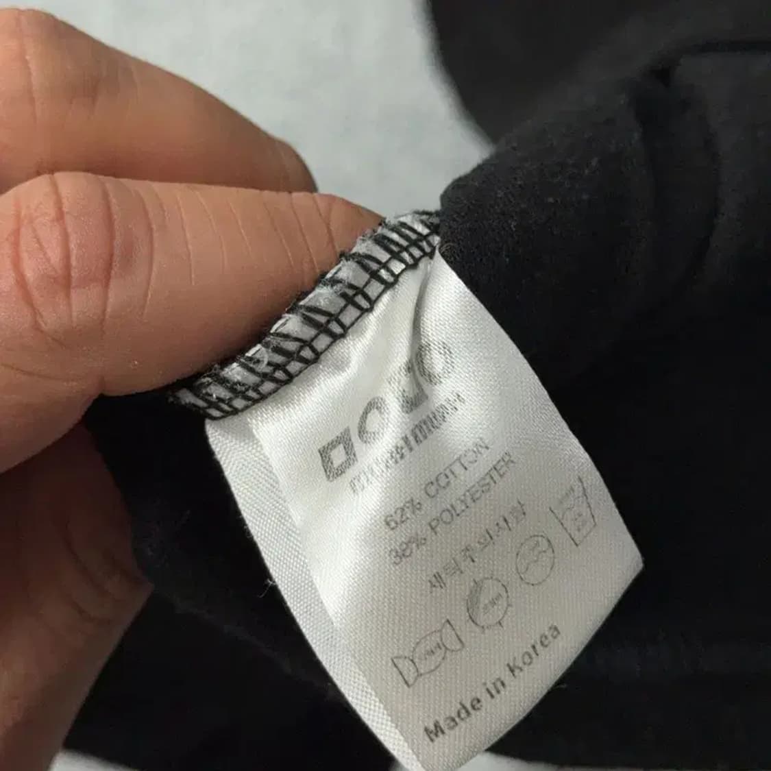 무아무아 스펠 프린팅 블랙 반팔 티 F 상품이미지4