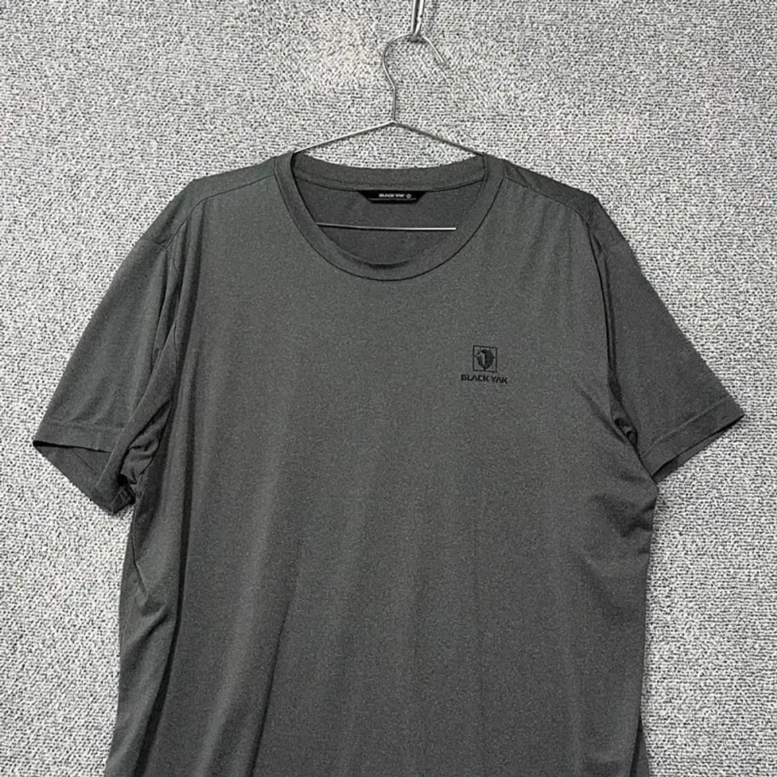 블랙야크 그레이 로고 기능성 반팔 티 105 상품이미지3
