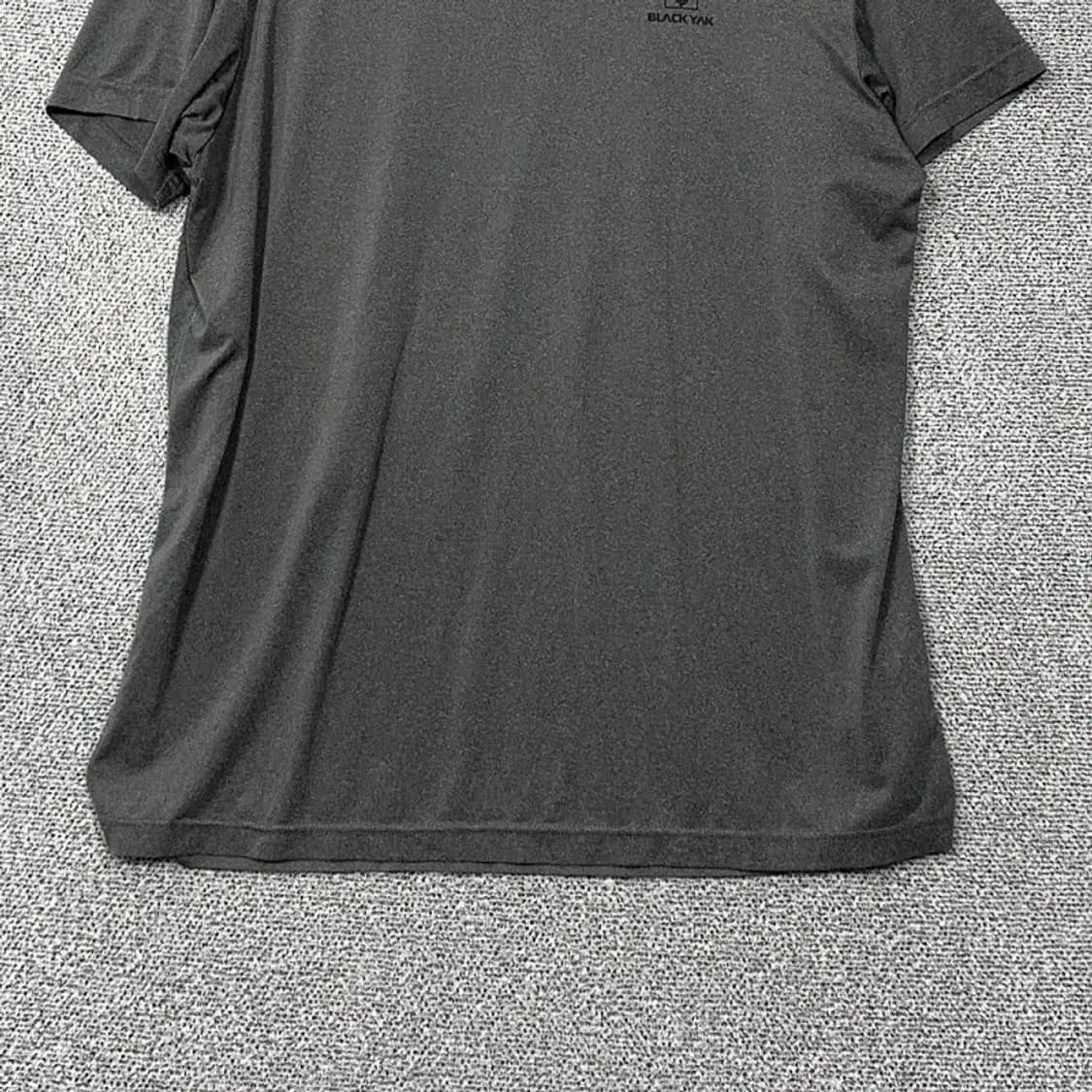 블랙야크 그레이 로고 기능성 반팔 티 105 상품이미지4