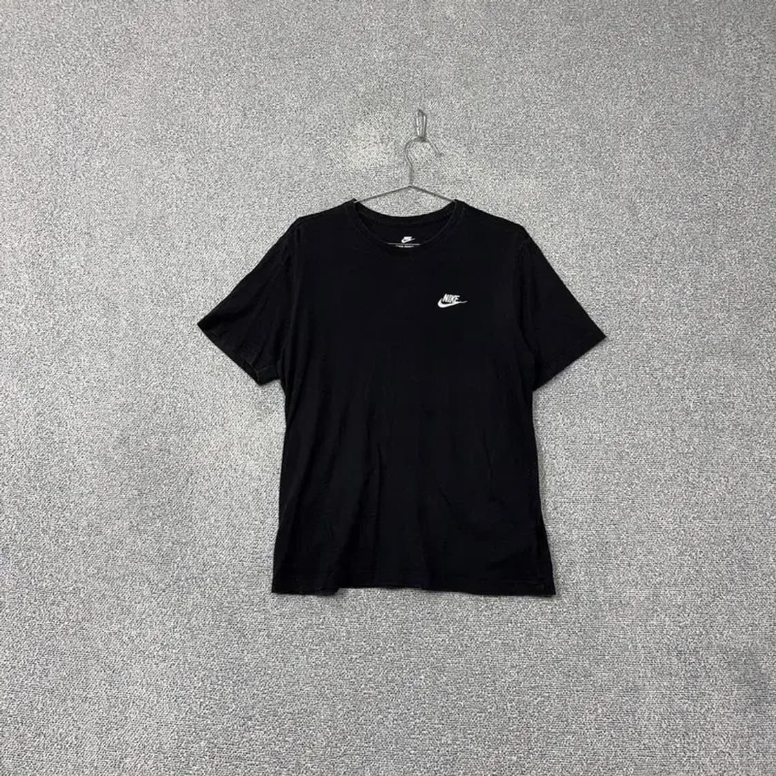 나이키 블랙 로고 캐주얼 반팔 티 L 상품이미지1