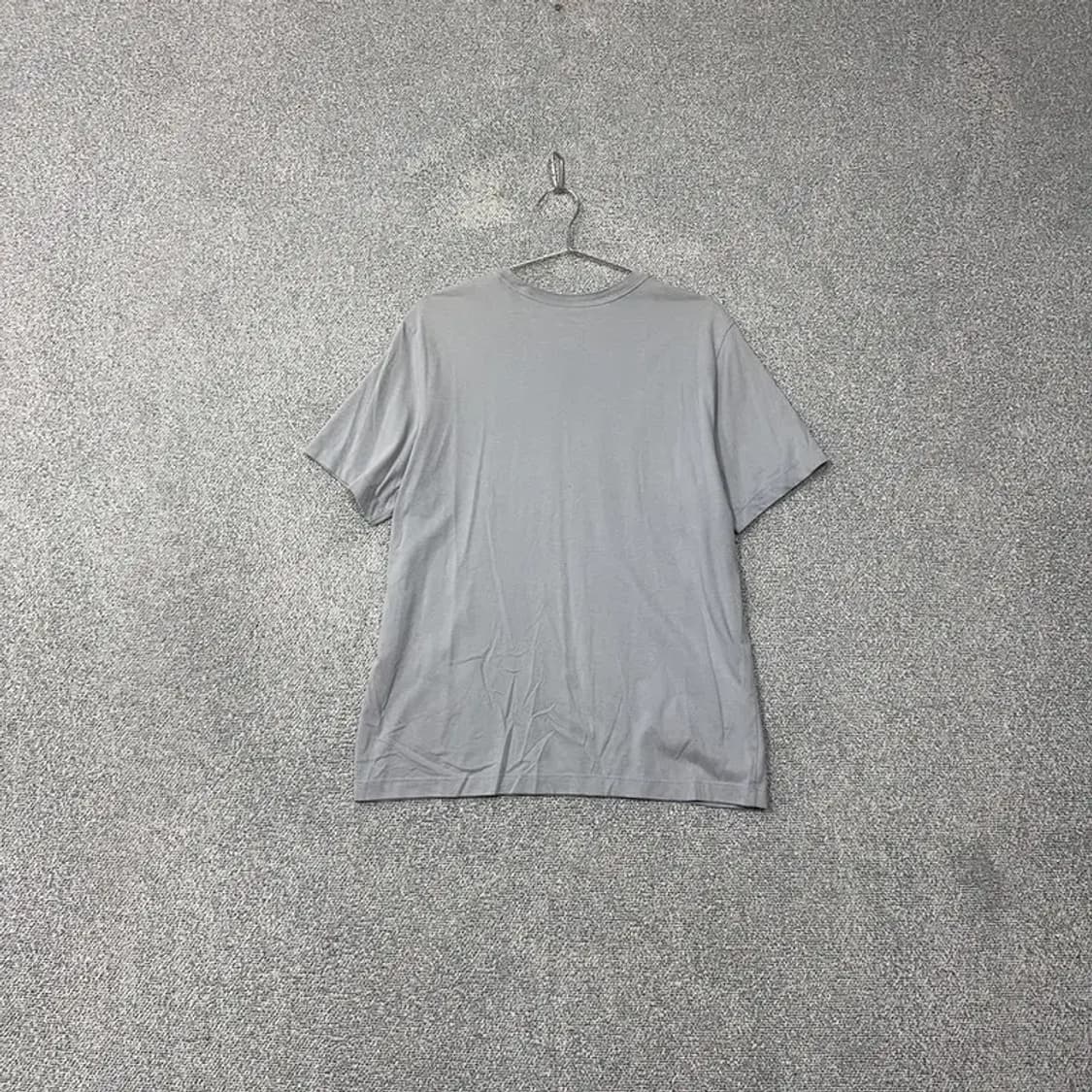 나이키 토탈 프린팅 라이트 그레이 반팔 티 XL 상품이미지2