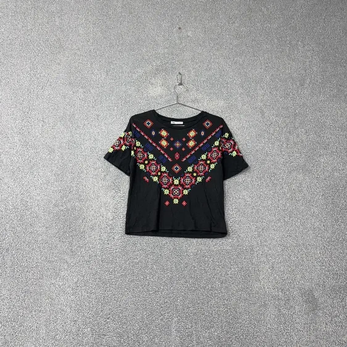 자라 빈티지 자수 여성 블랙 반팔 티 M 상품이미지1