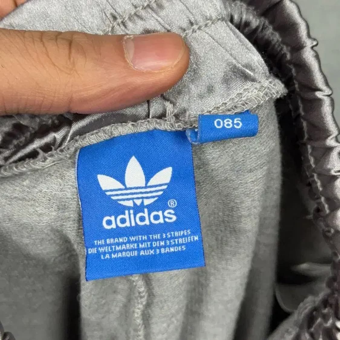 아디다스 불꽃 로고 그레이 트레이닝 팬츠 85 상품이미지6