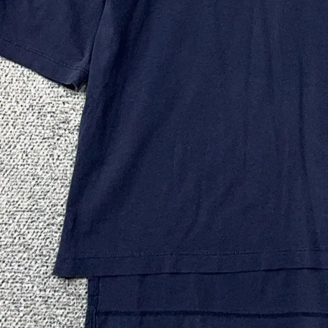 버커루 네이비 로고 절개 루즈핏 여성 반팔 티 F 상품이미지3