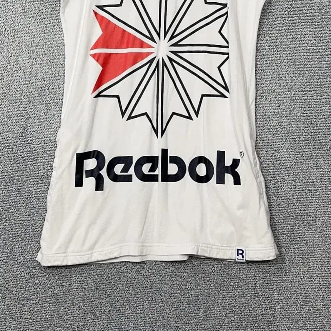 리복 프린팅 화이트 여성 롱 반팔 티 085 상품이미지4