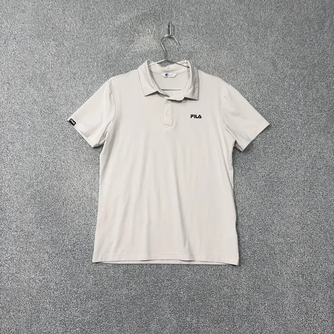 휠라 화이트 로고 기능성 반팔 카라티 100 상품이미지1