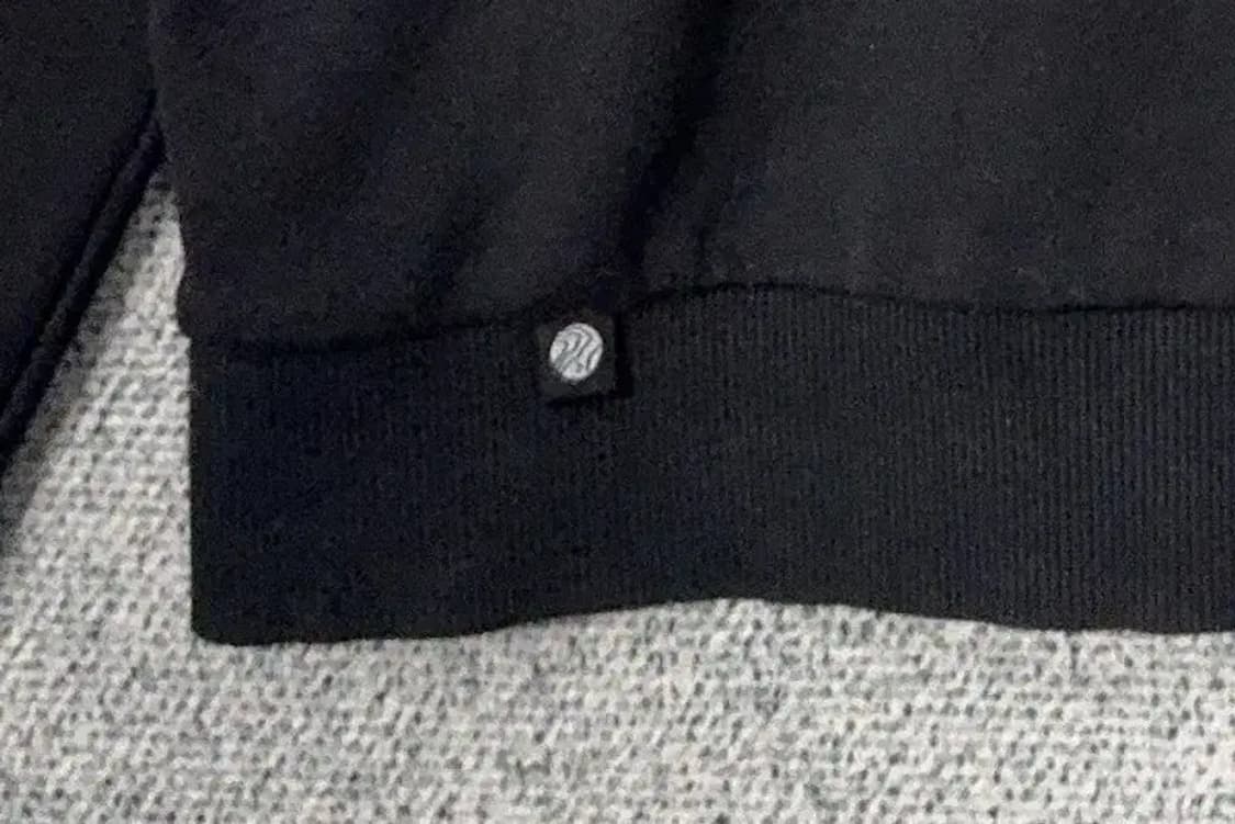 디스커버리 프린팅 블랙 맨투맨 90 상품이미지7