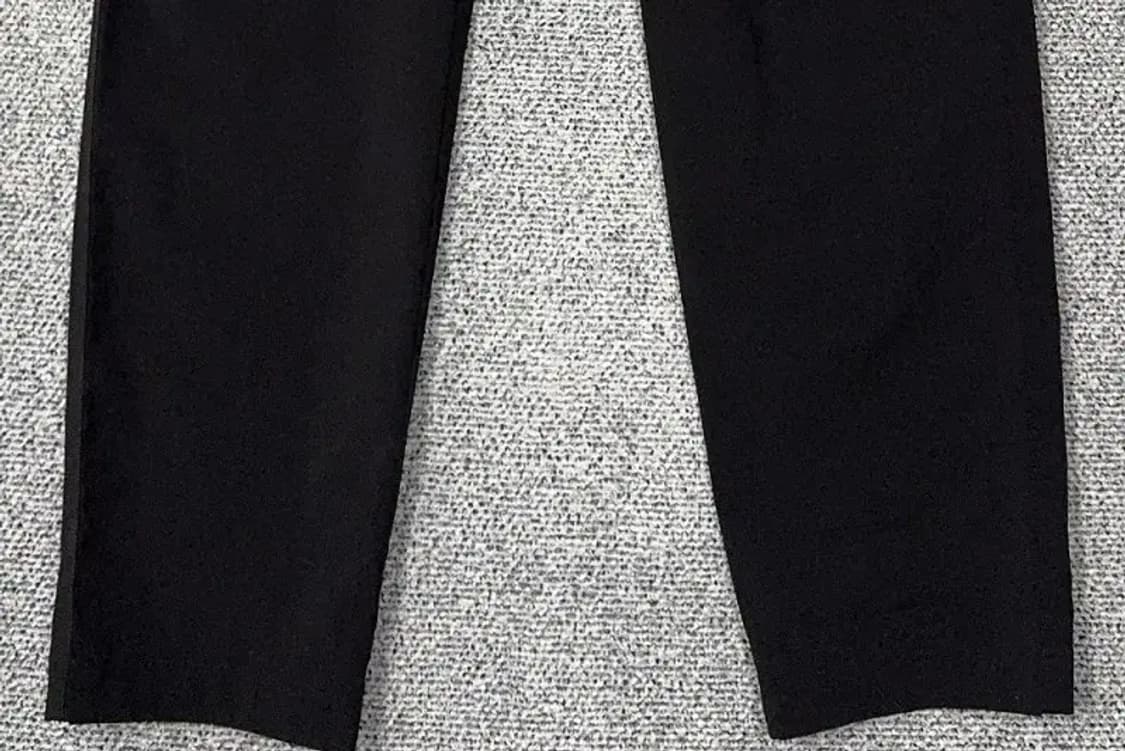 디스커버리 블랙 운동바지 30(78) 상품이미지5