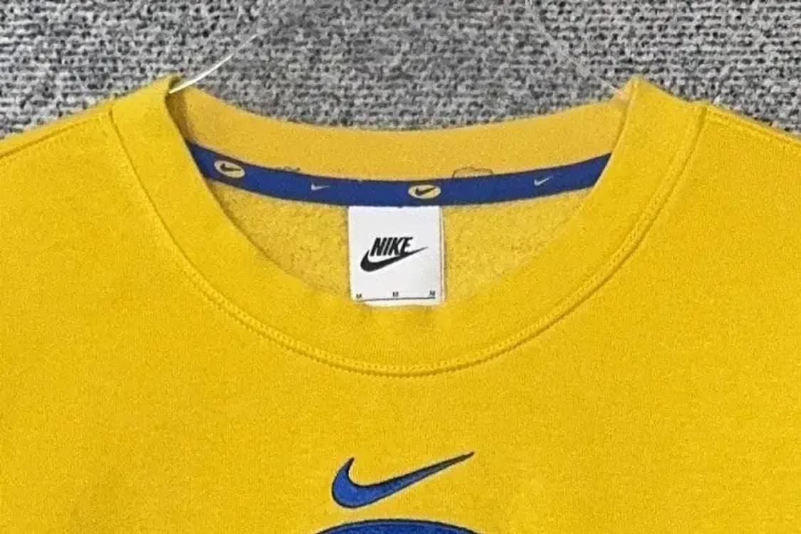 나이키 옐로우 센터 로고 맨투맨 M 상품이미지5