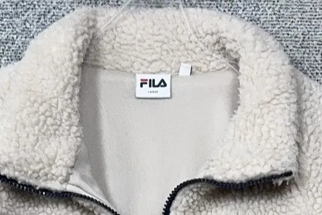 휠라 크림 화이트 양털 뽀글이 후리스 자켓 LARGE 상품이미지5