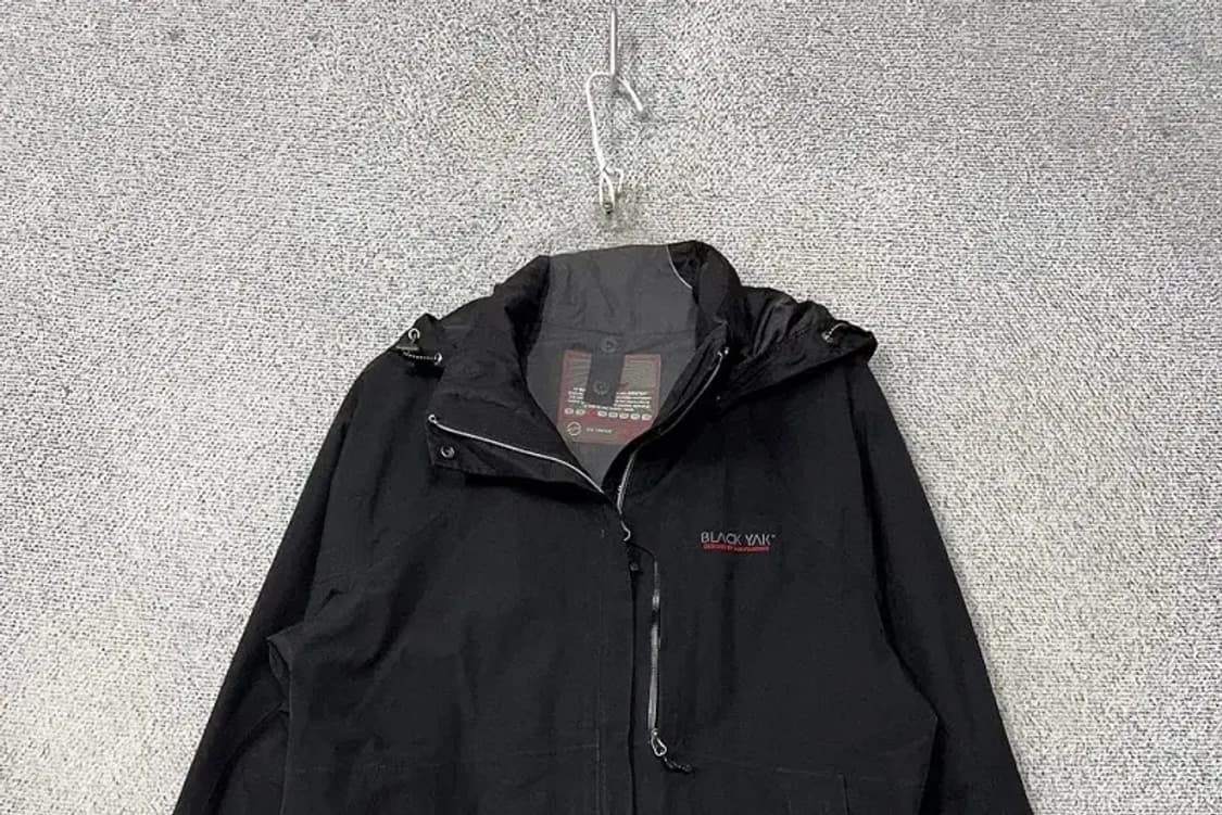 블랙야크 블랙 고어텍스 기능성 바람막이 95 상품이미지3