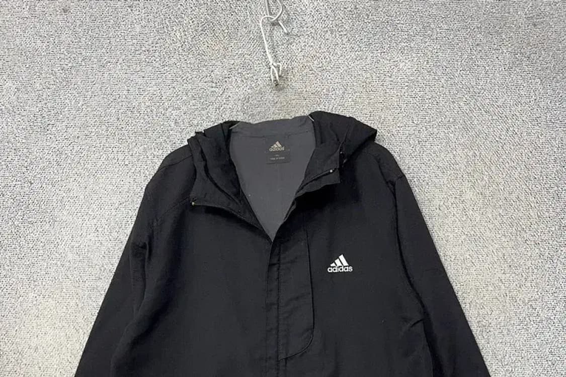 아디다스 블랙 로고 바람막이 95 상품이미지3