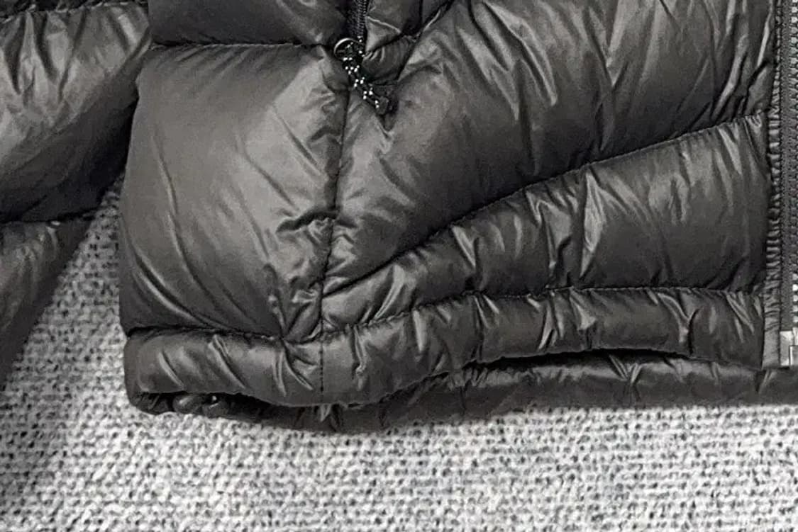 블랙야크 블랙 구스다운 경량 패딩 95 상품이미지6