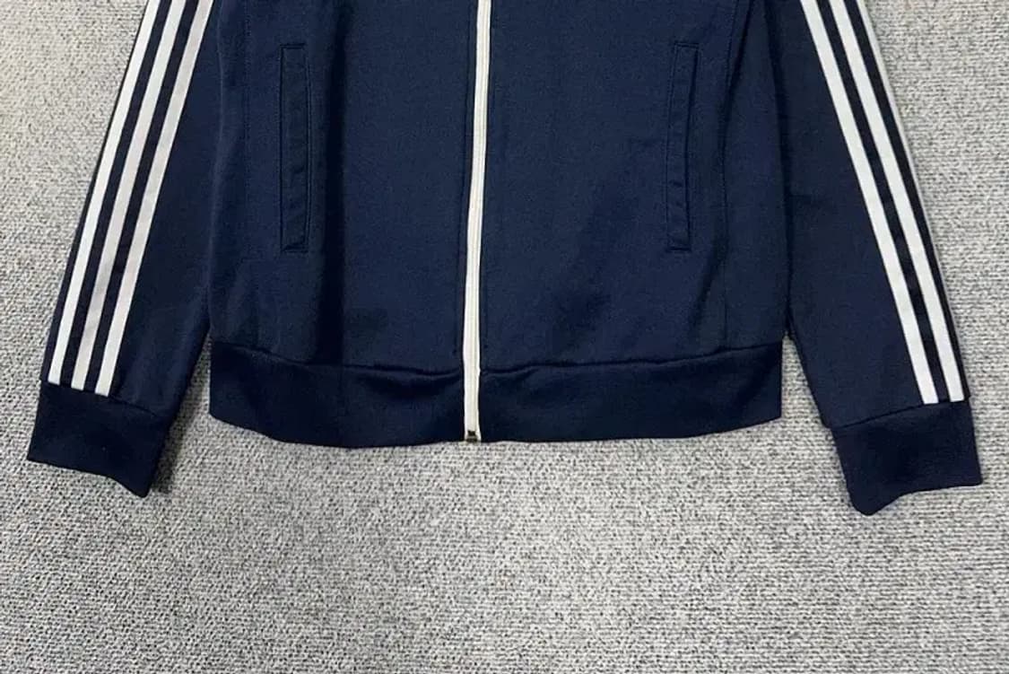 아디다스 남흰 로고 삼선 집업 저지 100 상품이미지4