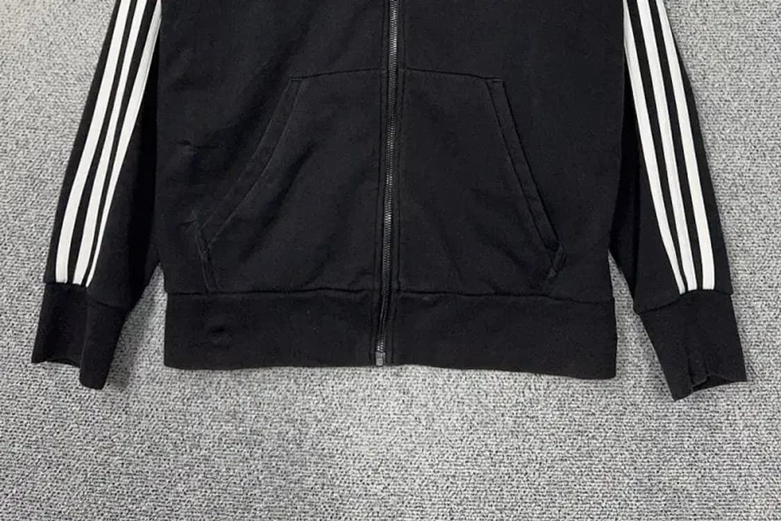 아디다스 블랙 로고 삼선 후드 집업 L 상품이미지4