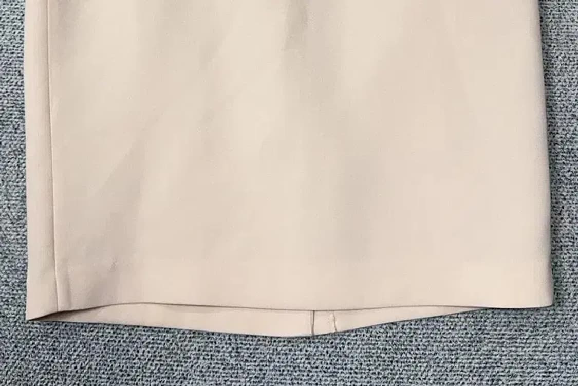 [새상품]쉬스미스 크림 여성 정장 스커트 66 상품이미지4