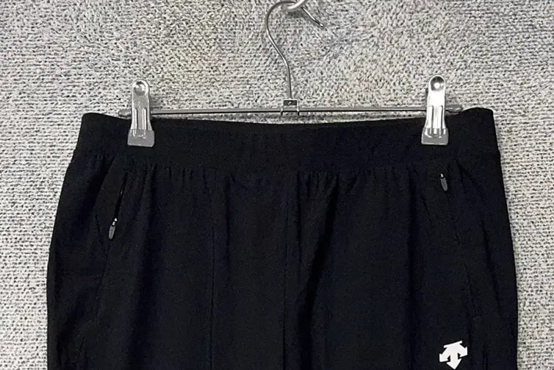데상트 블랙 운동바지 M 상품이미지3