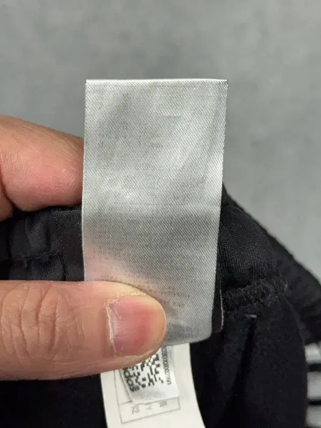 아디다스 블랙 로고 삼선 트레이닝 팬츠 95 상품이미지7