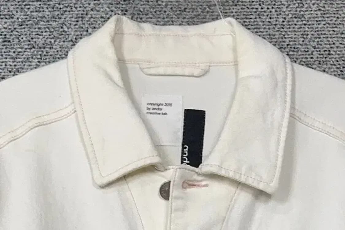 안다르 크림 여성 오버핏 데님 자켓 2 상품이미지5