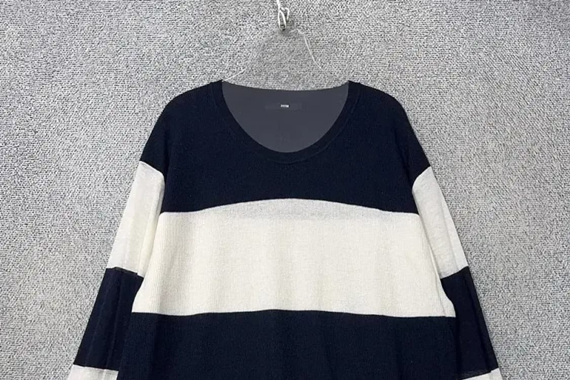 유니클로 스트라이프 네이비 니트 105 상품이미지3