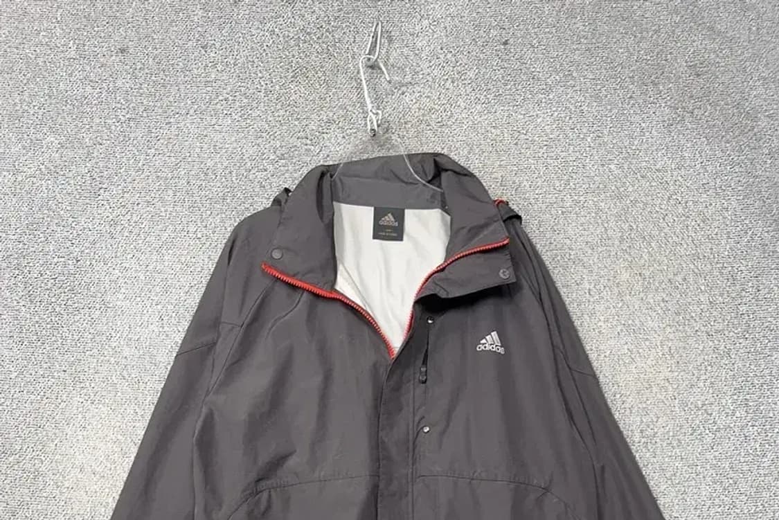 아디다스 그레이 로고 기능성 바람막이 100 상품이미지3
