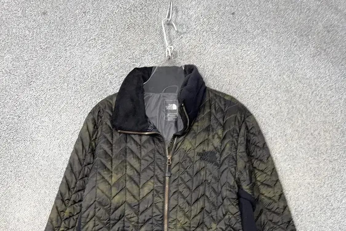 노스페이스 깔깔이 패턴 경량 점퍼 자켓 M/95 상품이미지3