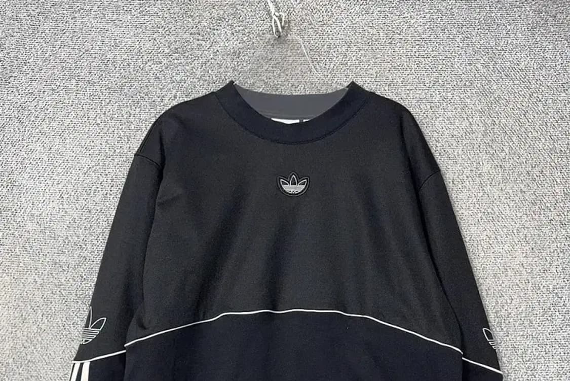 아디다스 블랙 불꽃 로고 맨투맨 L 상품이미지3