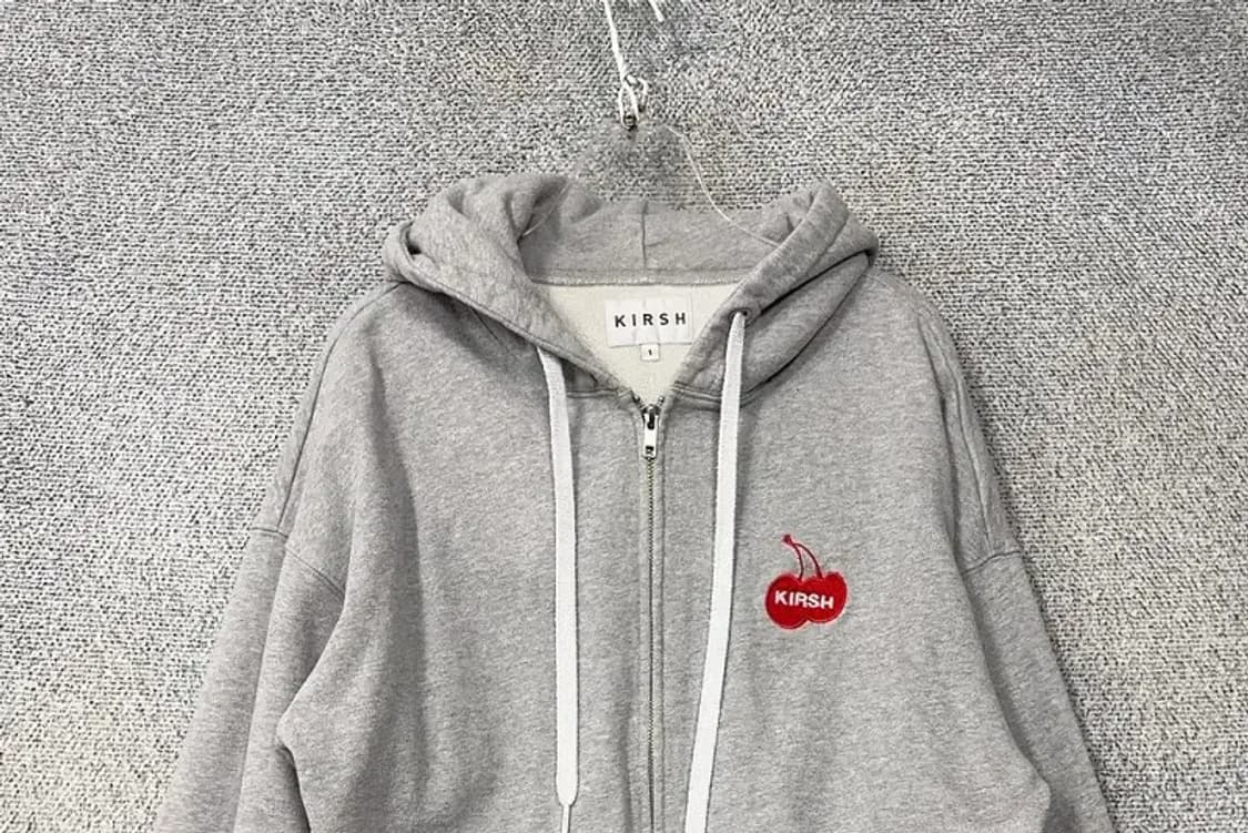 키르시 라이트 그레이 로고 후드 집업 1 상품이미지3