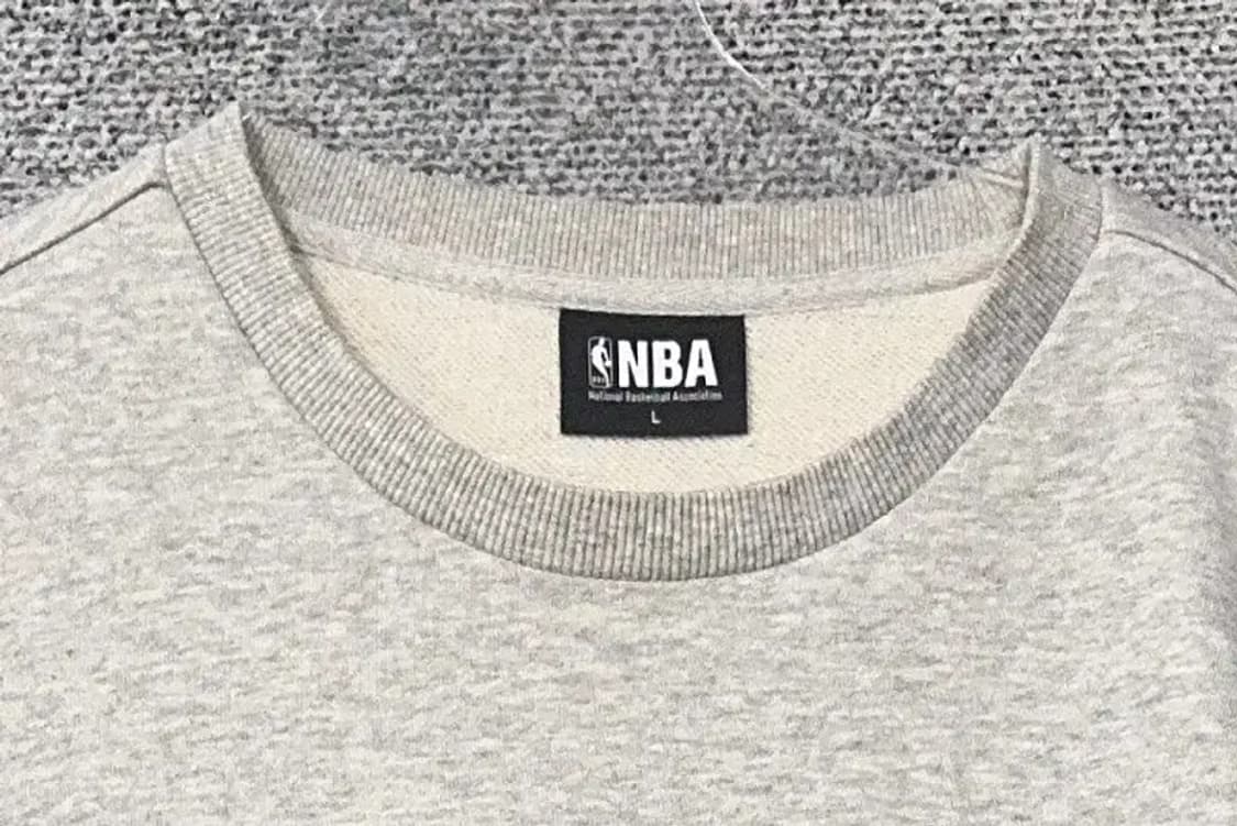 엔비에이 시카고 불스 로고 라이트 그레이 맨투맨 L 상품이미지5