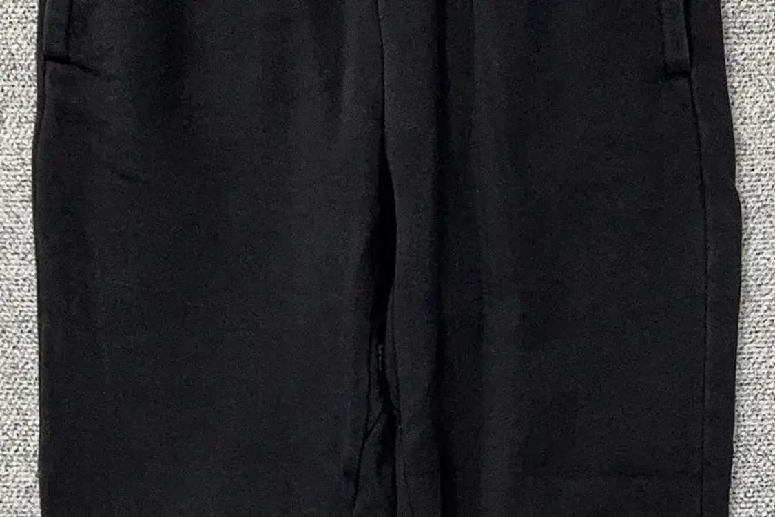 아디다스 블랙 로고 조거팬츠 M 상품이미지4