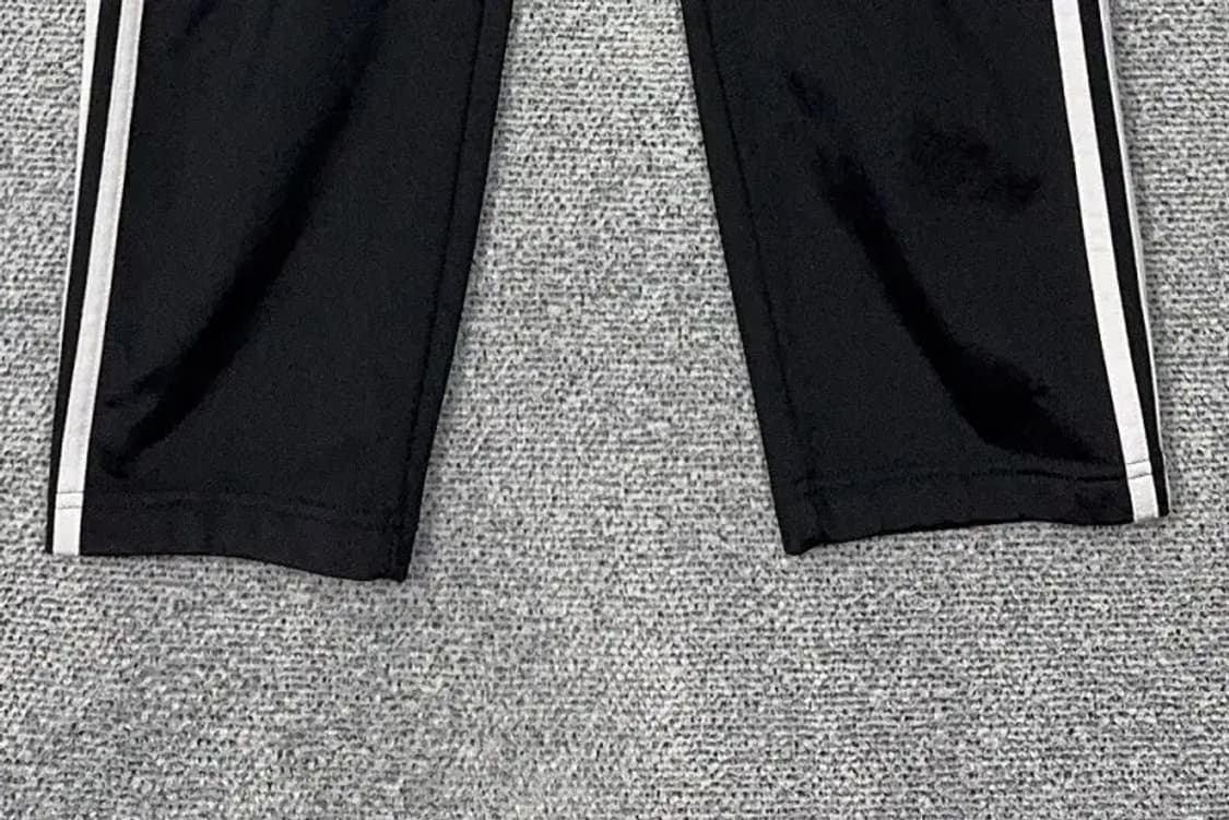 아디다스 블랙 로고 삼선 바지 XS 상품이미지6