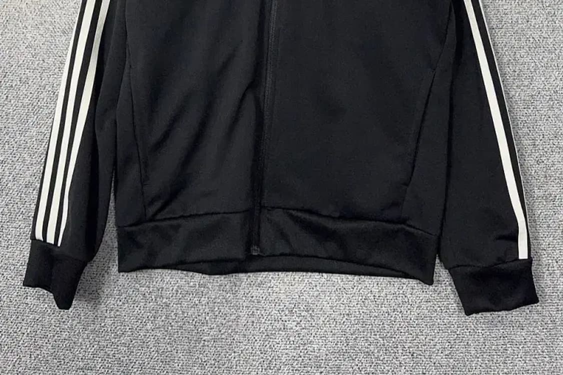 아디다스 블랙 로고 삼선 집업 저지 A/M 상품이미지4