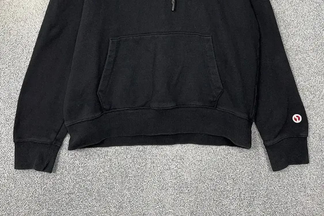 아웃도어 프로덕츠 블랙 로고 후드티 LARGE 상품이미지4