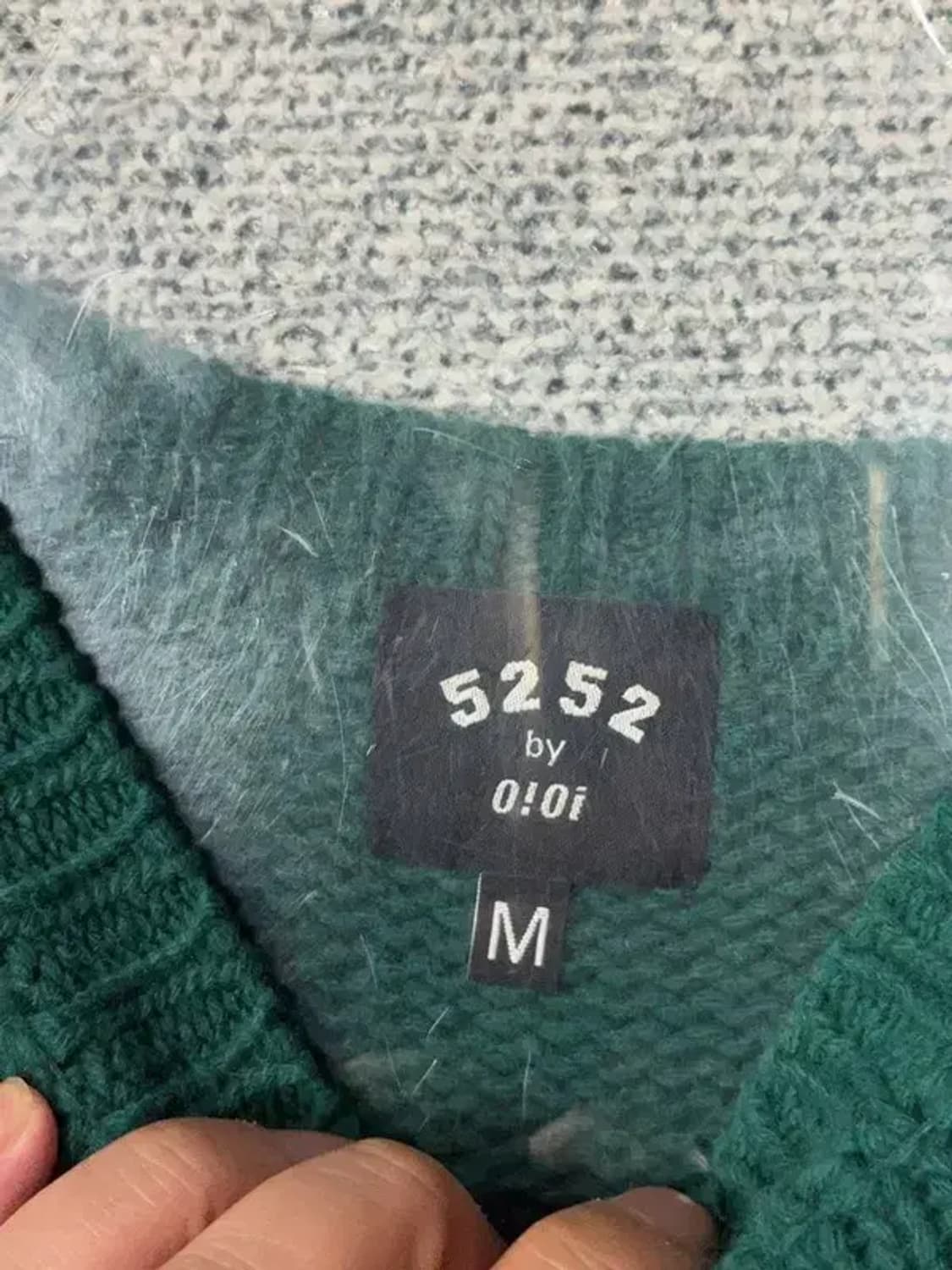 5252 OIOI 프린팅 그린 로고 울 니트 M 상품이미지6
