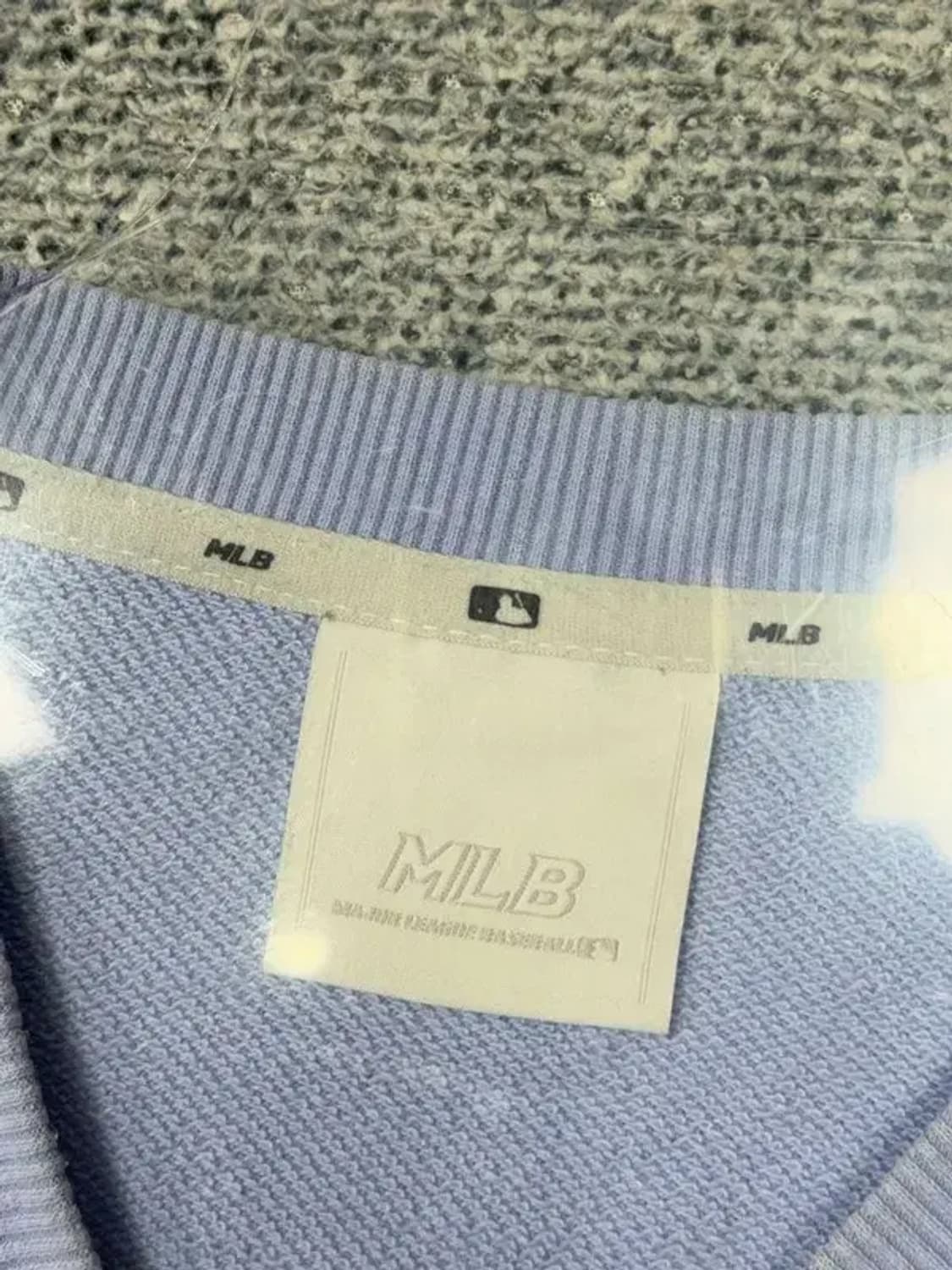 엠엘비 뉴욕양키즈 백프린팅 라이트 퍼플 맨투맨 L(100) 상품이미지7