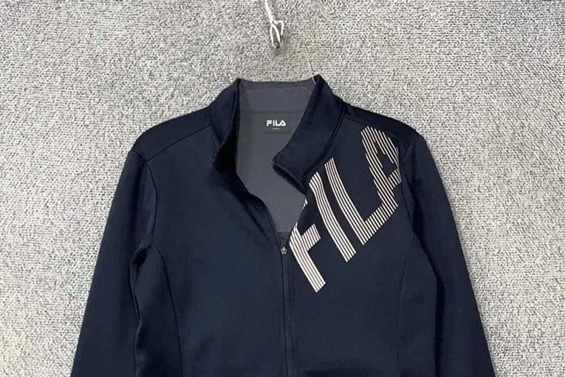 휠라 프린팅 네이비 여성 기능성 집업 SMALL 상품이미지3