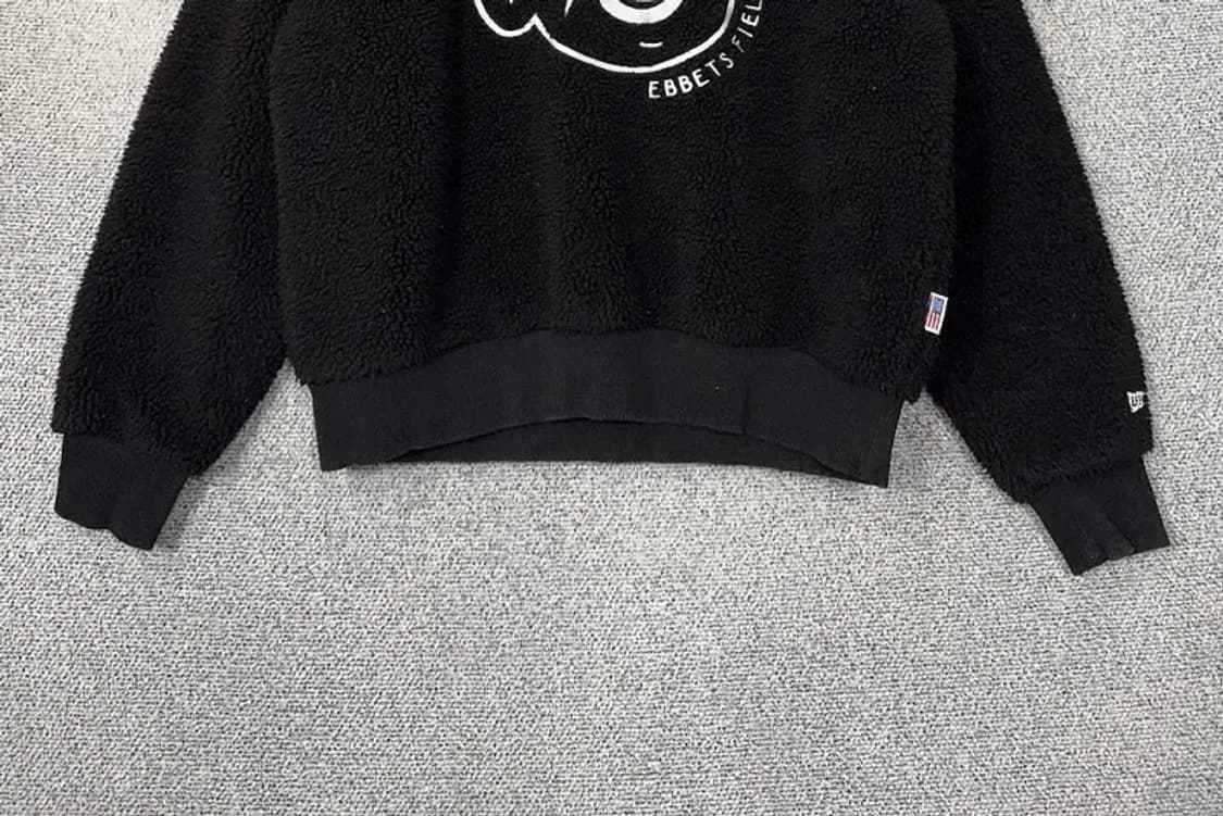 이벳필드 프린팅 블랙 맨투맨 S 상품이미지4