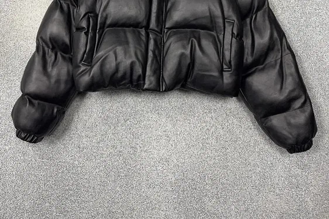 블랙업 블랙 레자 크롭 푸퍼 패딩 F 상품이미지4