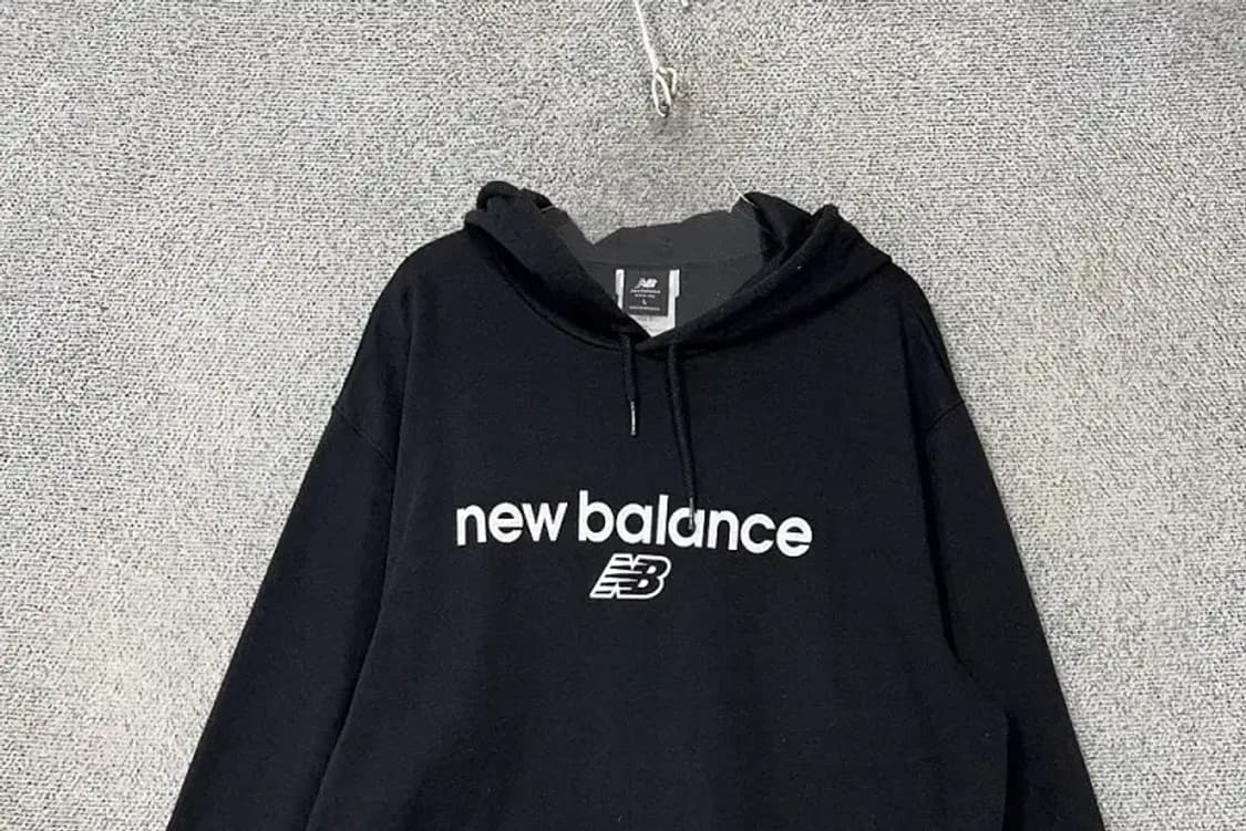 뉴발란스 프린팅 블랙 후드티 L 상품이미지3