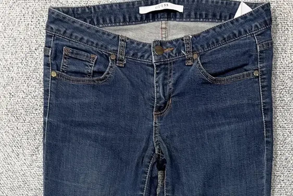 게스 여성 삼각 로고 스키니진 70(28) 상품이미지3