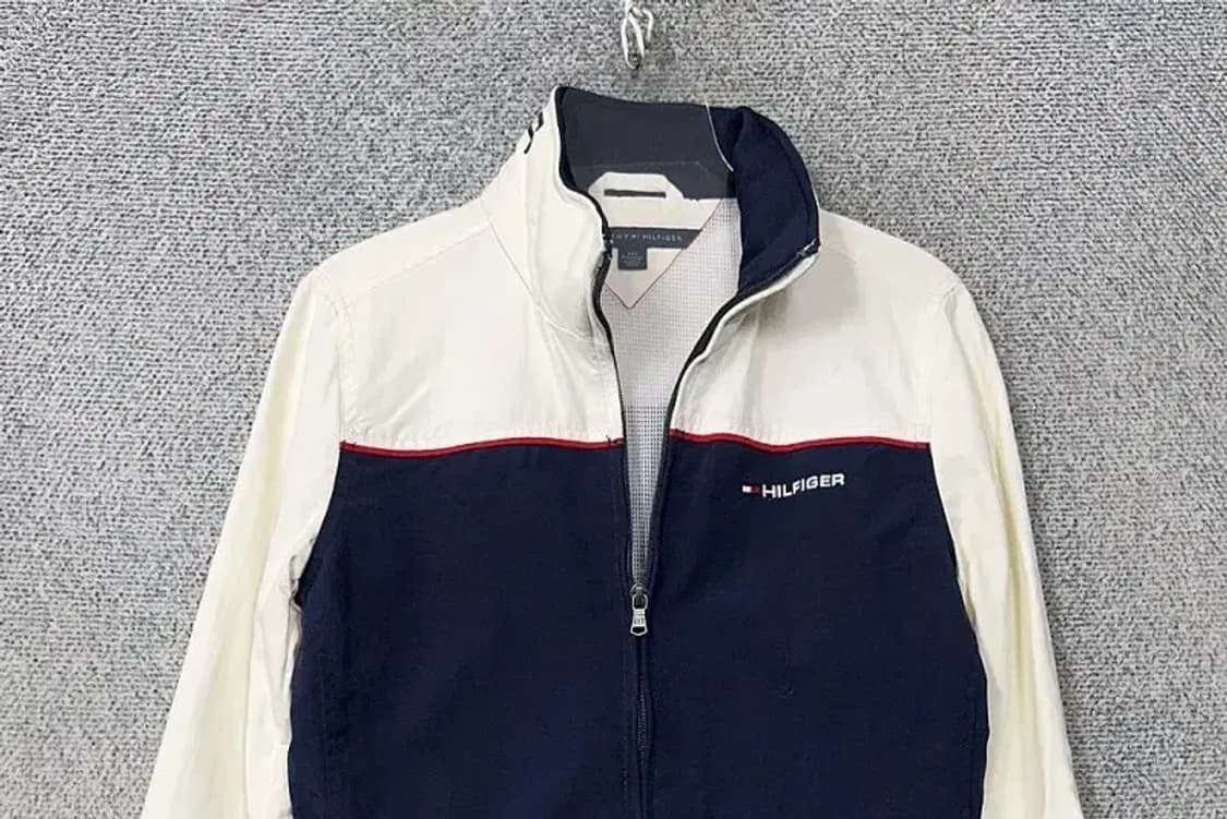 타미힐피거 네이비 로고 바람막이 나일론 자켓 XXS TTP/XXP 상품이미지3