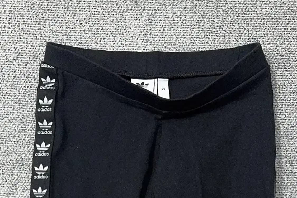 아디다스 블랙 레깅스 XS 상품이미지3